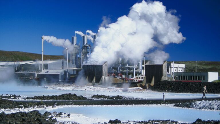 The Environmental And Economic Advantages Of Geothermal Energy - How To ...